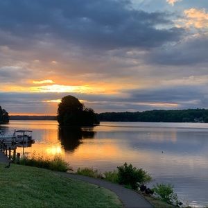 Meet your Posher, Tonya